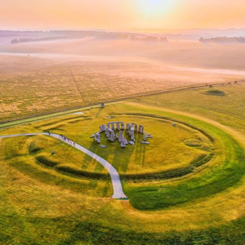 Large-Stonehenge-UNESCO-World-Heritage-Site-Salisbury-Plain-Wiltshire-England-United-Kingdom-Europe-1301874812